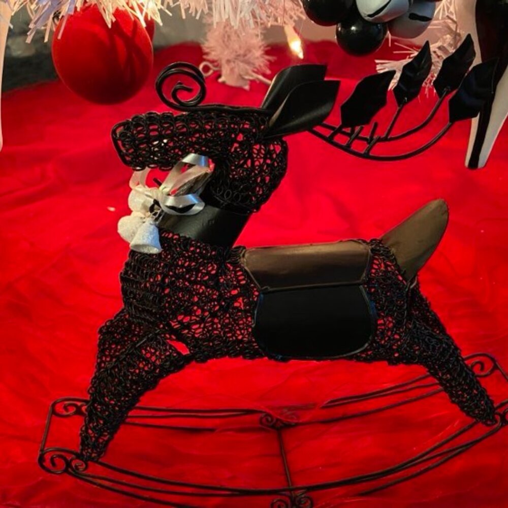 2  Rockin Christmas Reindeer Decor